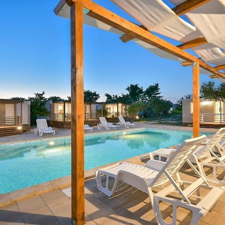 Mobile Homes, Privlaka Zadar Dalmacija - Private Pool Eksteriør billede