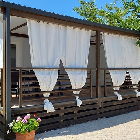 Mobile Homes, Privlaka Zadar Dalmacija - Private Pool Eksteriør billede